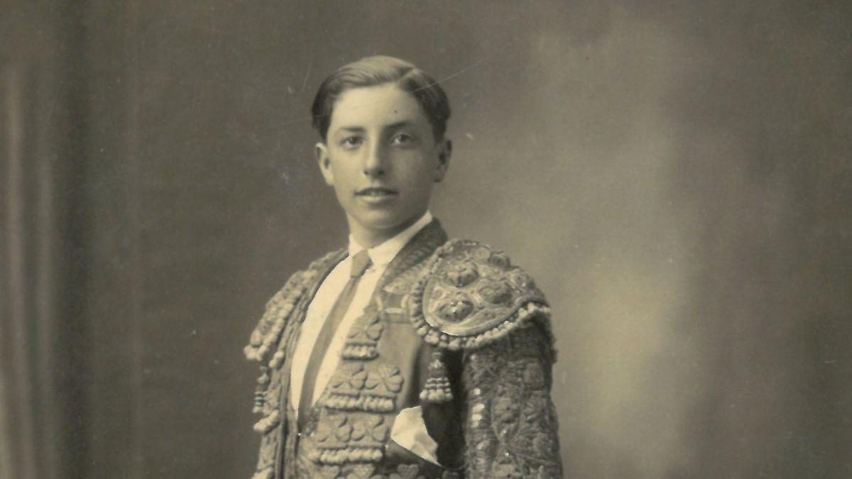 Agustín Uztarroz, hijo de novillero.