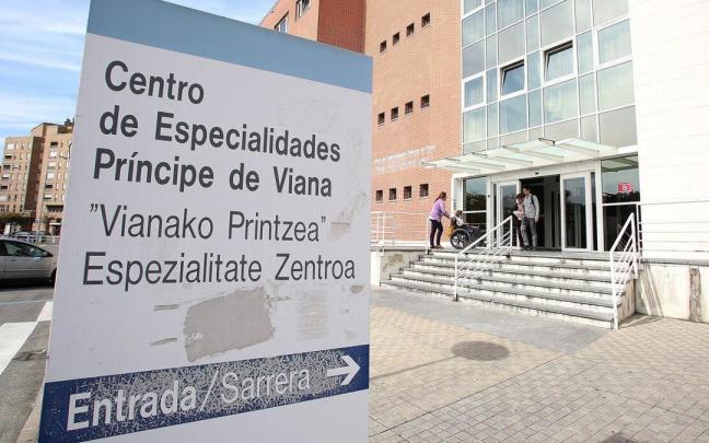 Entrada el Centro de Especialidades Príncipe de Viana