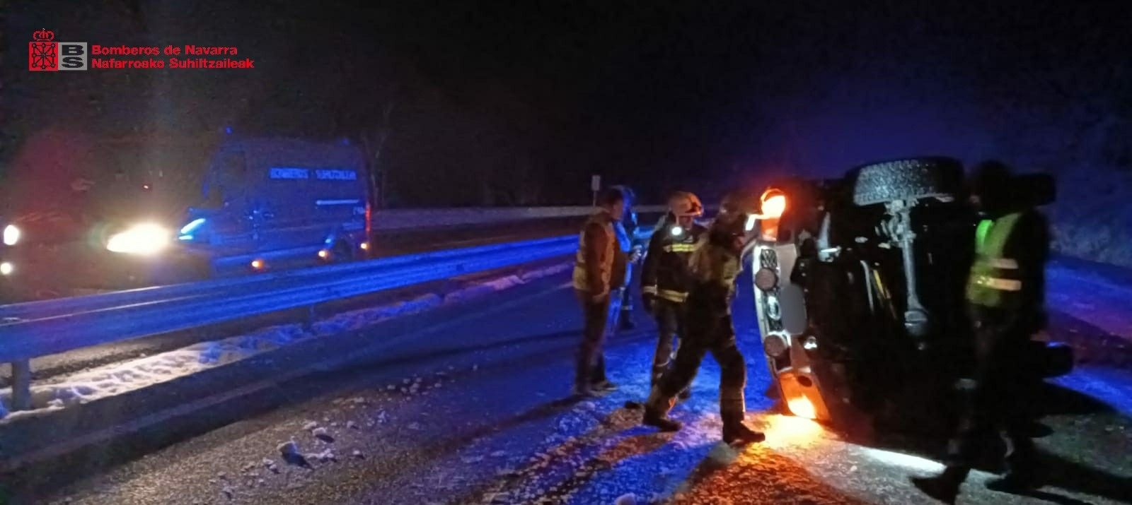 Imagen de uno de los turismos implicados en la colisión de la A-15