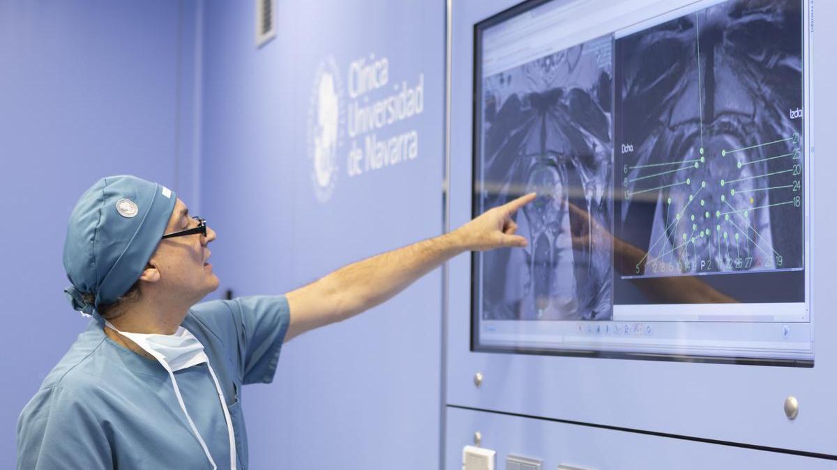 Bernardino Miñana, coordinador del Área de Cáncer de Próstata del Cancer Center Clínica Universidad de Navarra