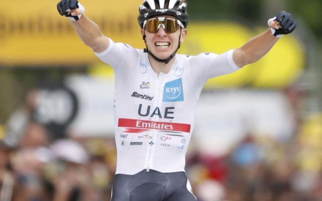 Pogacar celebra su victoria en la sexta etapa del último Tour de Francia. Pogacar celebra su victoria en la sexta etapa del último Tour de Francia.
