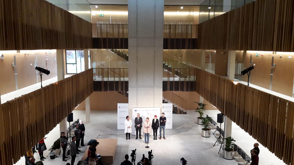 El interior del Centro de Salud de Lezkairu, este lunes en el día de su inauguración.