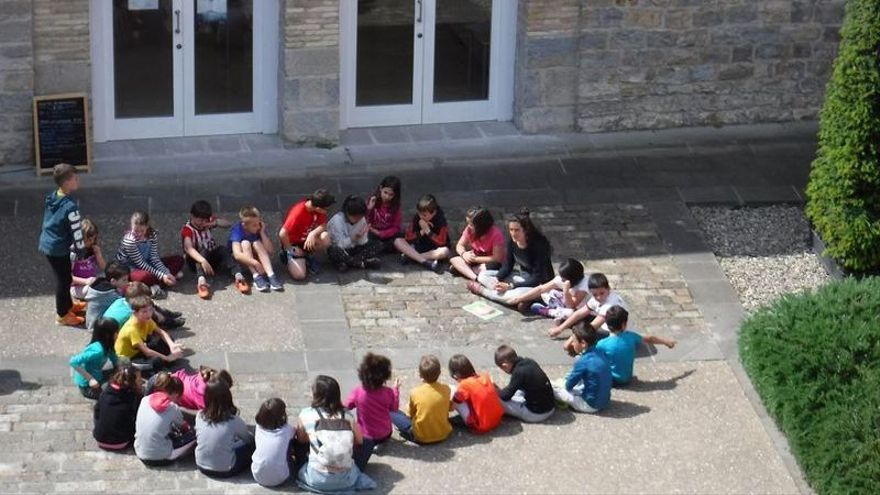 Escolares participan en el programa 'Educándonos en la sostenibilidad'.