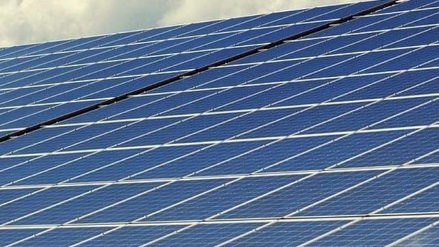 Detalle de placas solares