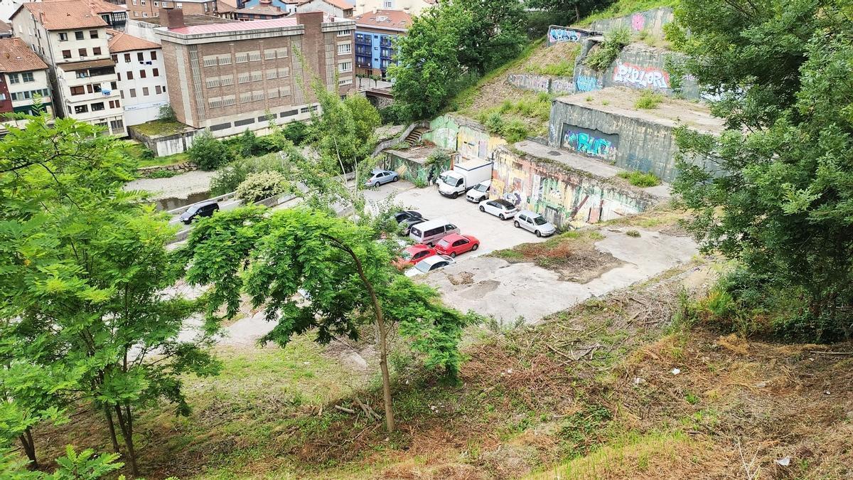 Solar donde se ubicará la nueva residencia para personas mayores de Elgoibar.