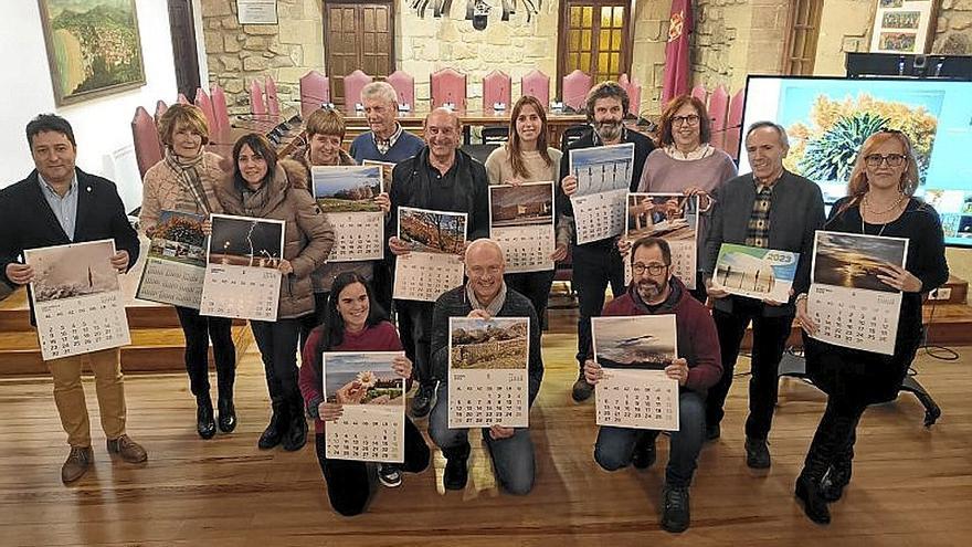 Presentación del calendario para el año que viene. | FOTO: ZARAUZKO UDALA