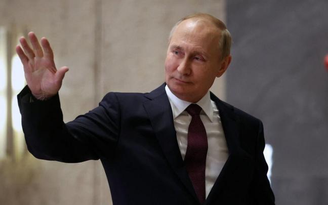 Vladimir Putin, presidente de la Federación de Rusia. Vladimir Putin, presidente de la Federación de Rusia.