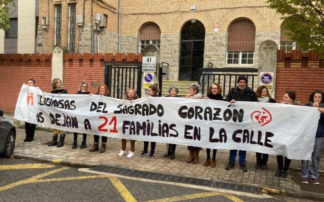 Protesta de la plantilla de la residencia del Sagrado Corazón. Protesta de la plantilla de la residencia del Sagrado Corazón.