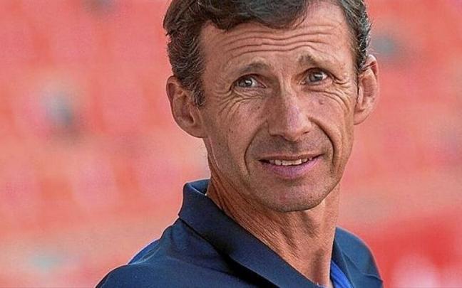 &lsquo;Cuco&rsquo; Ziganda dirigir&aacute; al Huesca en el primer partido.