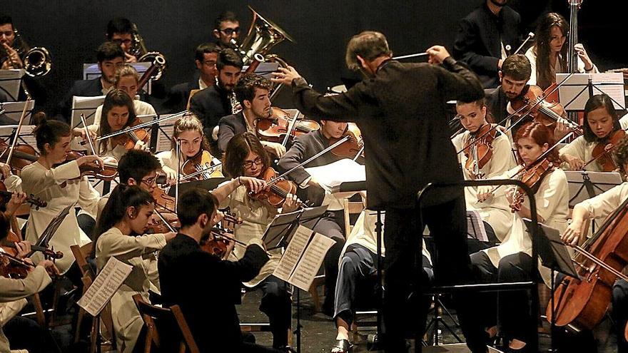 La Joven Orquesta de Euskal Herria, en uno de los conciertos ofrecidos recientemente en Euskadi.