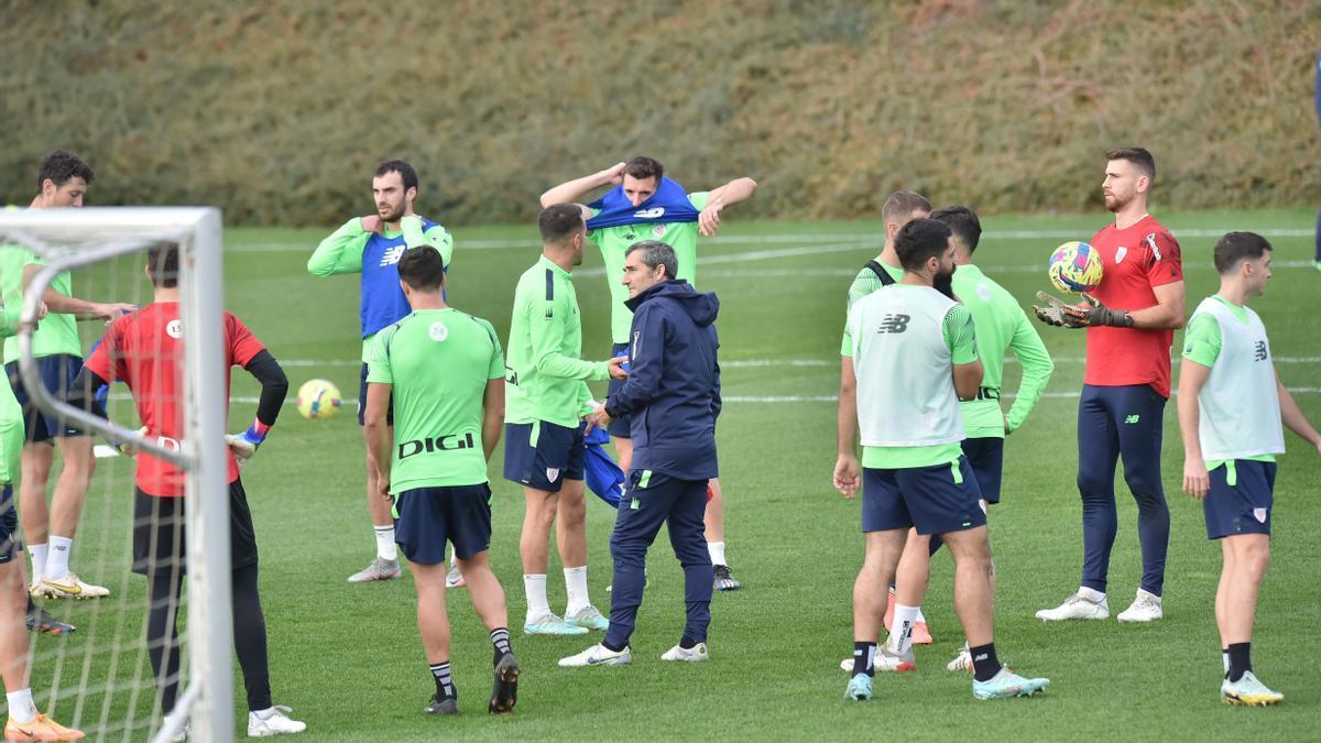 Imagen de un entrenamiento del Athletic en Lezama.