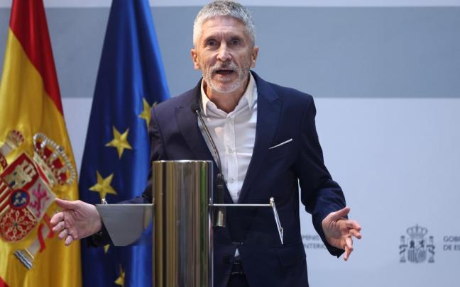 Marlaska presenta en rueda de prensa el informe sobre la evolución de los delitos de odio en España.