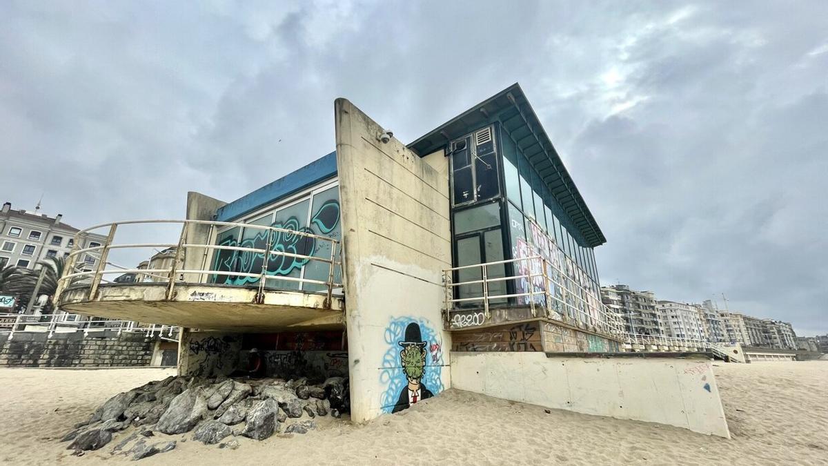 Edificio del Zurriola Marítimo (ZM), cerrado desde 2016