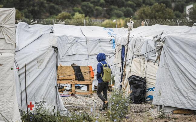 Campo de refugiados en Grecia. Campo de refugiados en Grecia.