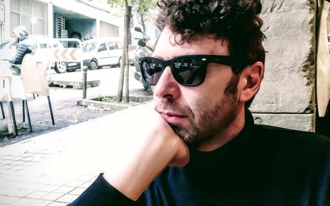 Fermín Solís participará este miércoles en una conferencia sobre cómic y cine en el Koldo Mitxelena. Fermín Solís participará este miércoles en una conferencia sobre cómic y cine en el Koldo Mitxelena.