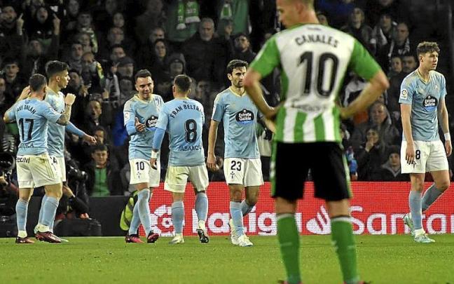 El Celta vence al Betis en un partido loco. El Celta vence al Betis en un partido loco.