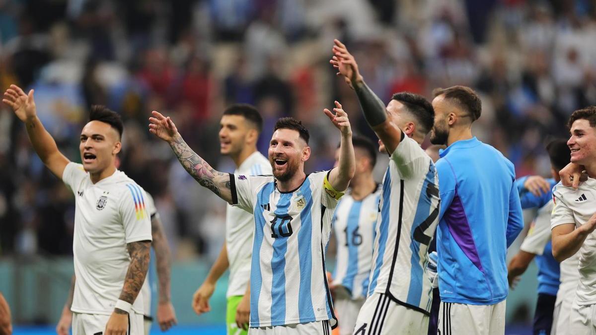 Los jugadores argentinos celebran el pase a la final.