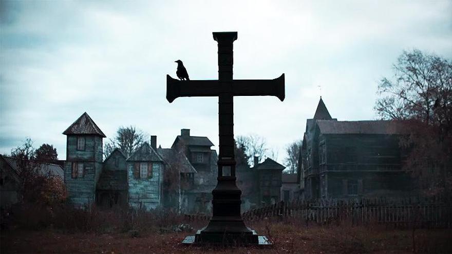 Fotograma de 'Raven's hollow'