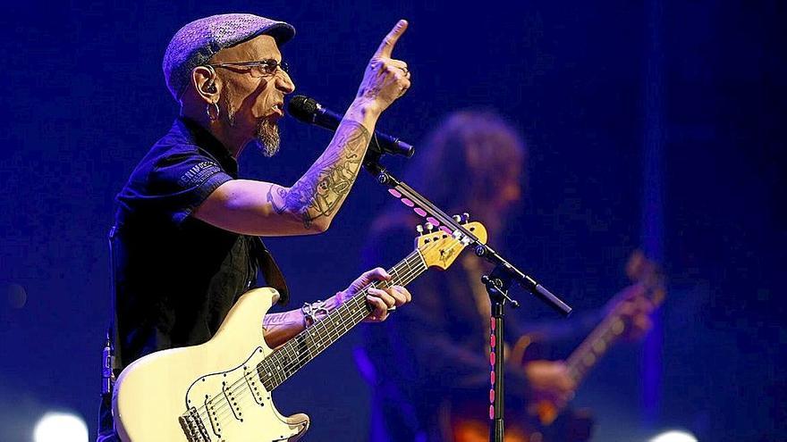 Fito & Fitipaldis llenarán el Principal. | FOTO: PATXI CASCANTE