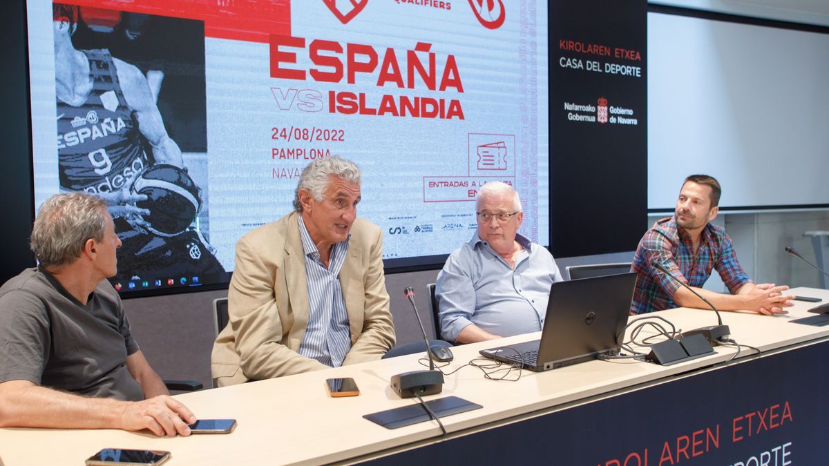 Fernando Romay, durante su intervención en la rueda de prensa.