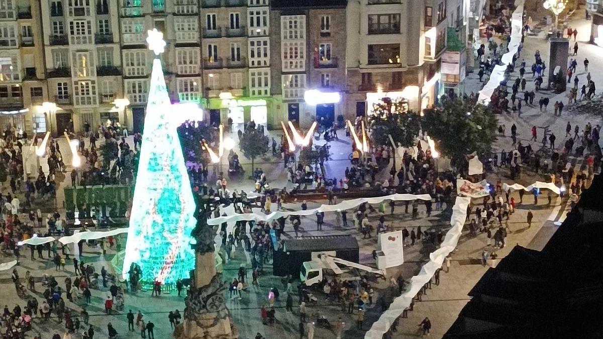 Representación de Arabako Mendiak Aske en la Virgen Blanca