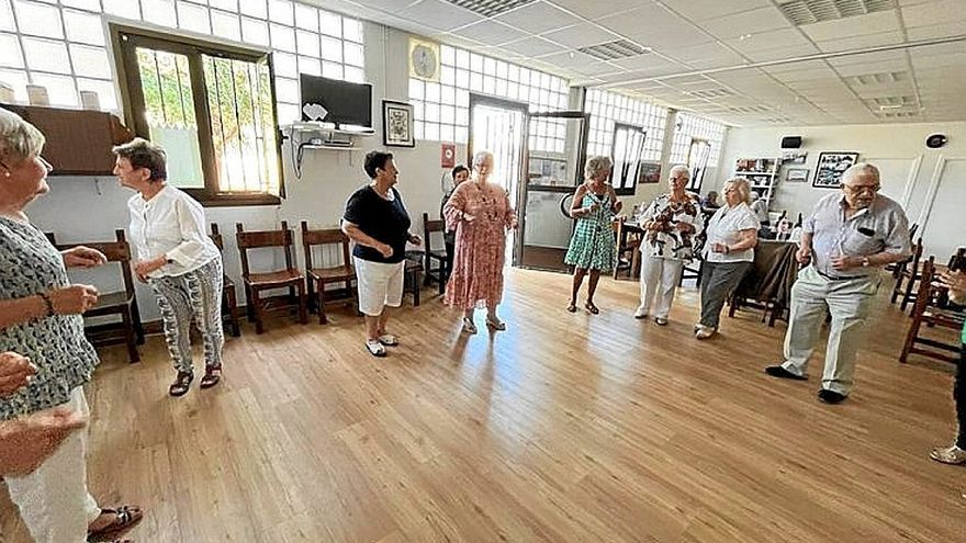 La obra mejorará la accesibilidad al centro de mayores.