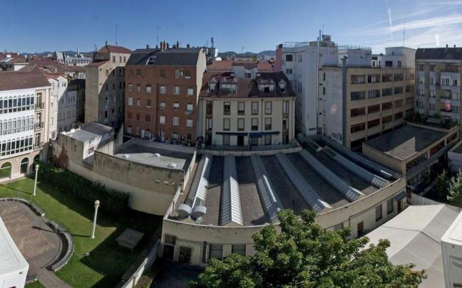Panor&aacute;mica de un patio interior en el Ensanche de Vitoria.
