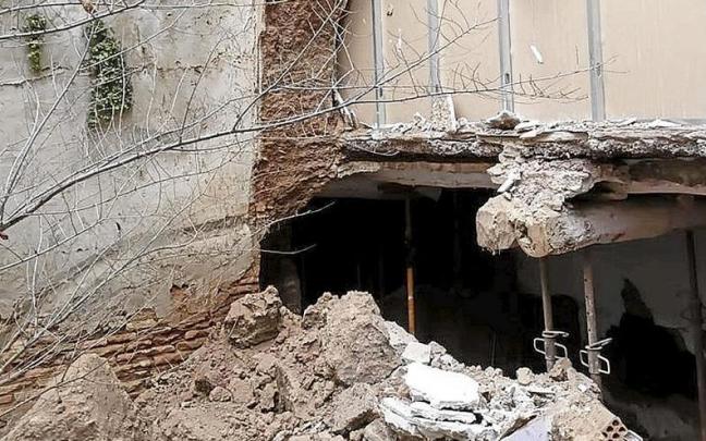 Imagen del edificio en el que se registr&oacute; el derrumbe,