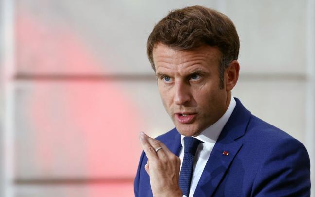 Emmanuel Macron comparece ante los medios. Emmanuel Macron comparece ante los medios.