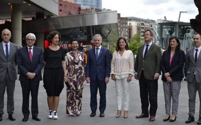 Aitor Etxebarria estrena su obra ‘Gernika 85’ en un Palacio Euskalduna atestado Aitor Etxebarria estrena su obra ‘Gernika 85’ en un Palacio Euskalduna atestado