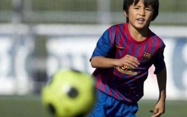 Take Kubo, en un partido cuando militaba en el Barcelona.