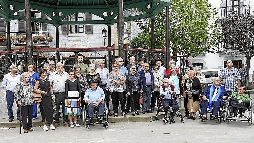 Bodas de Oro y 85 años en Lesaka