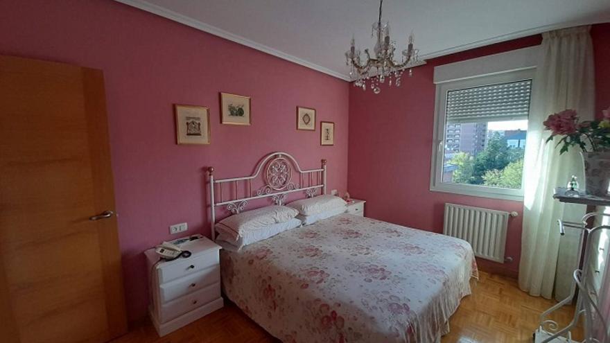 Piso con garaje en el mismo edificio en Txurdinaga