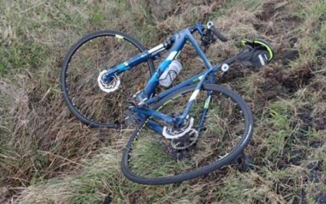 Bicicleta de la víctima del atropello. Bicicleta de la víctima del atropello.