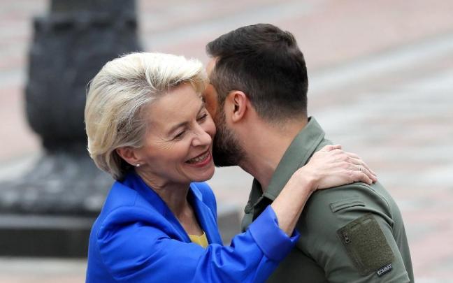 Von der Leyen y Zelenski se vuelven a reunir en Kiev.