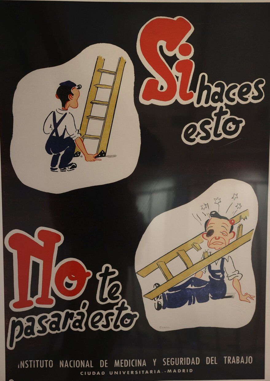 "Si haces esto... no te pasará esto". Prevención en el uso de la escalera.
