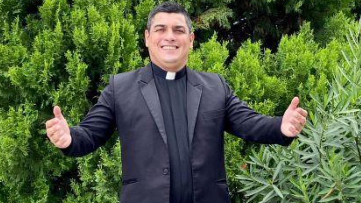 Edgar Méndez Barrera, nuevo párroco de Zabalgana.