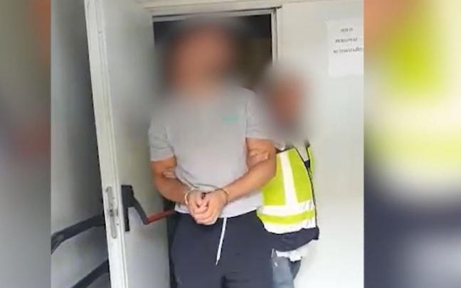 Detenido en Fuengirola el autor del secuestro de un niño de 11 años en Francia. Detenido en Fuengirola el autor del secuestro de un niño de 11 años en Francia.