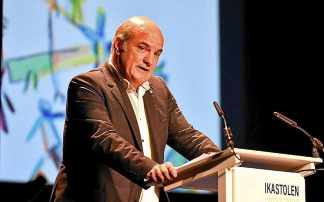 Ikastolen Elkarteko lehendakaria, Koldo Tellitu, ikasturtearen hasieran. | ARGAZKIA: ARNAITZ RUBIO