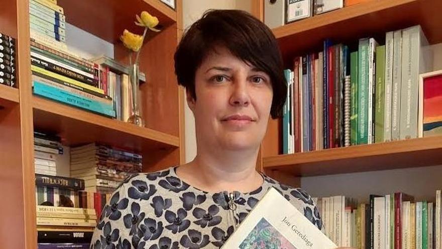 La escritora Castillo Suárez.