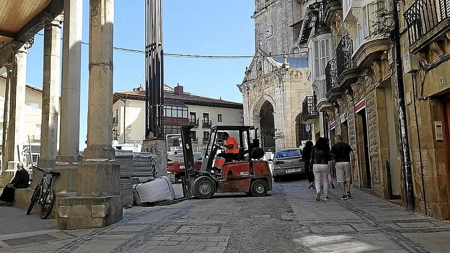 Obras en la plaza San Juan de Agurain