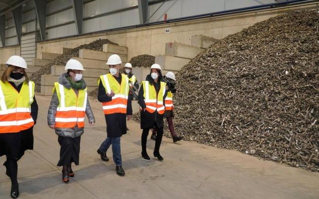 Visita de la consejera de Desarrollo Econ&oacute;mico del Gobierno Vasco, Arantxa Tapia, a las empresas del grupo Otua.