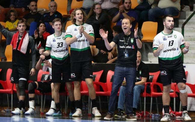 Quique Domínguez, muy expresivo, en el partido ante el Puente Genil.