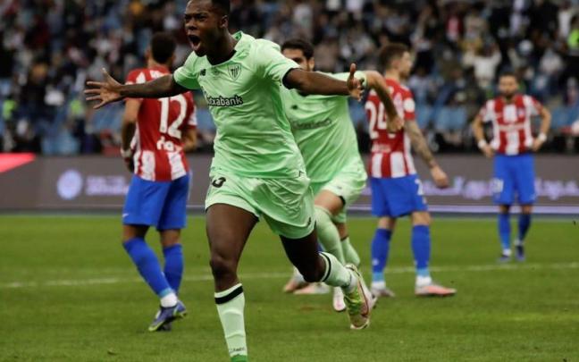 Nico Williams celebra un gol.