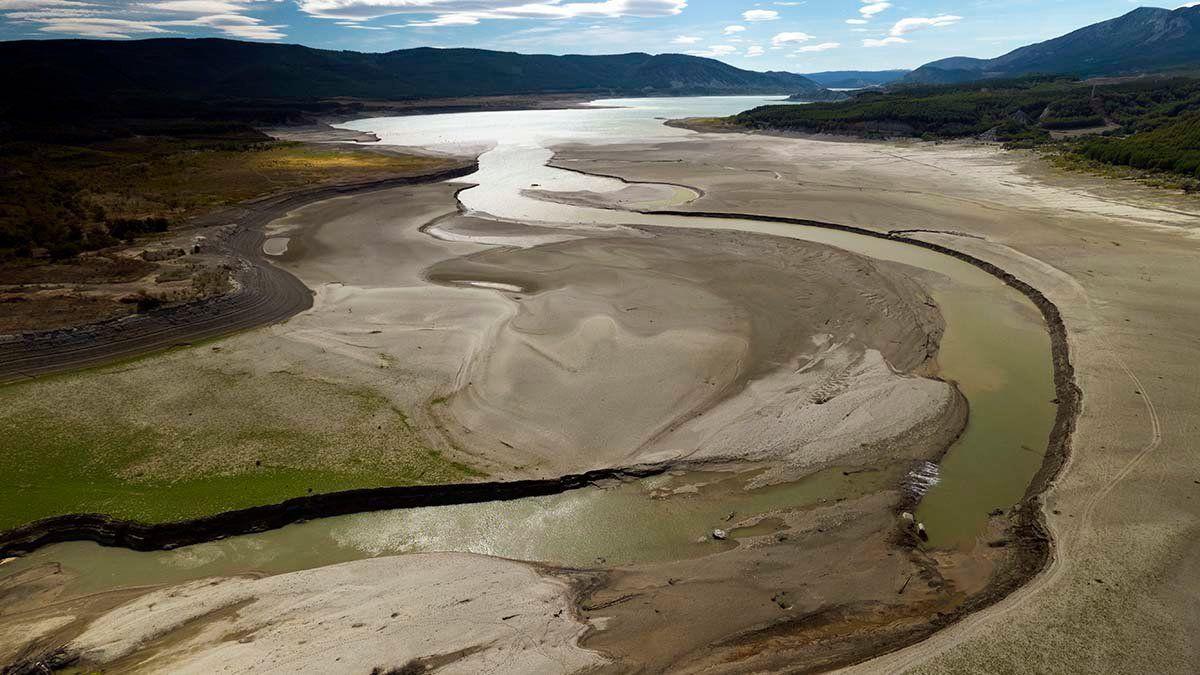 Sequía en el embalse de Yesa, que se encuentra al 22,6% de su capacidad total