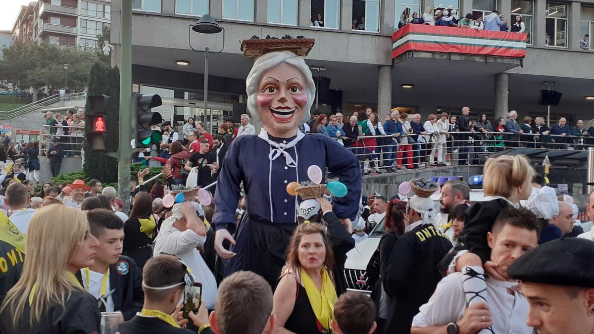 Alcaldes txikis y Escarabillera