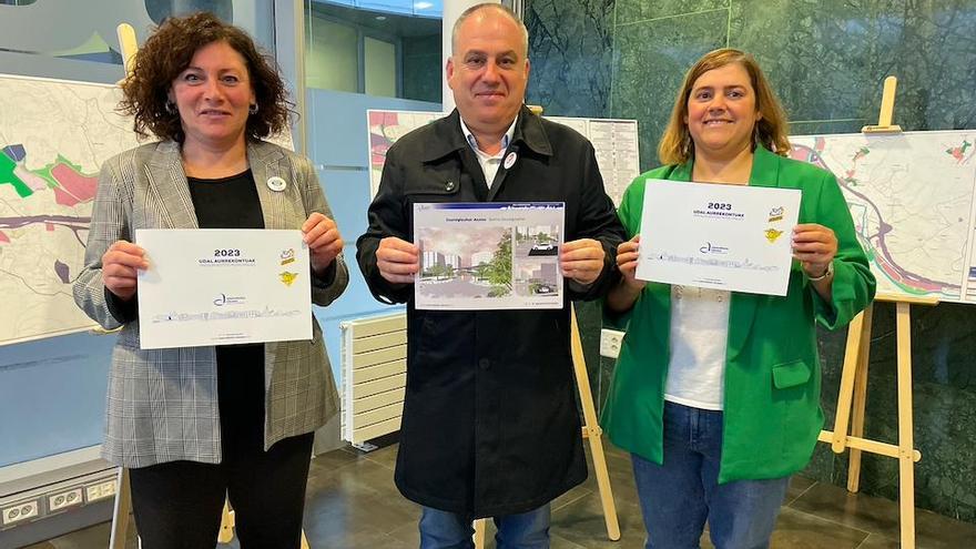 Ainhoa Salterain, Andoni Agirrebeitia y Miren Martiarena.