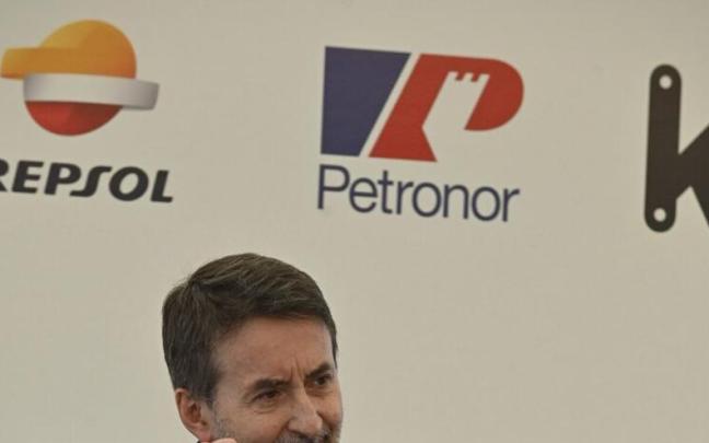 Josu Jon Imaz, en una intervenci&oacute;n en el Puerto de Bilbao.