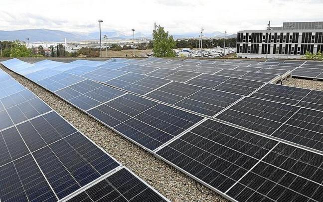 Instalación fotovoltaica en Pamplona. Instalación fotovoltaica en Pamplona.