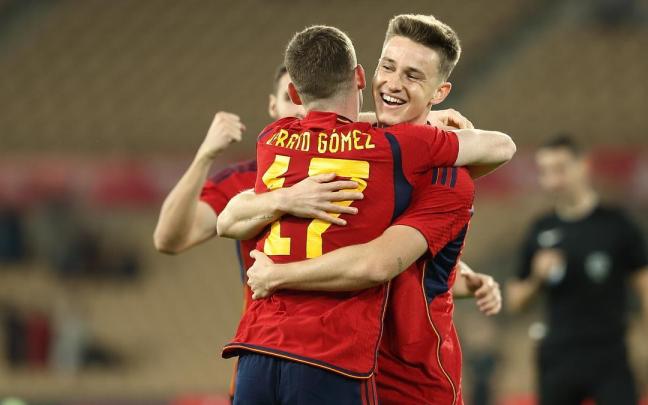 Turrientes celebra su gol a Jap&oacute;n en La Cartuja.